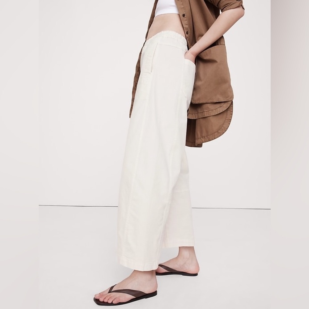 Banana Republic Cream Wide-Leg Pants - Picture 2 of 7